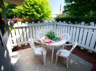 Montgomery Court Apartments, Haslett, MI 48840