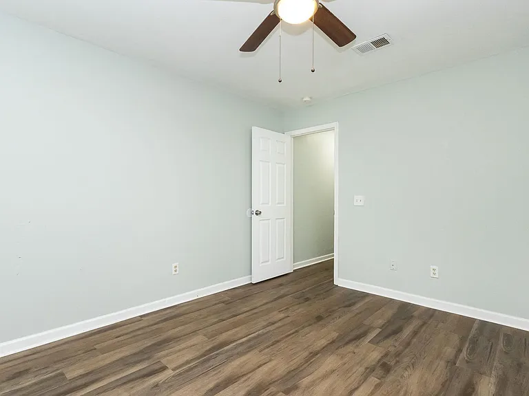 1701 Mulberry St #B — Photo 13