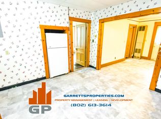 15 Brook St APT 1, Barre, VT 05641