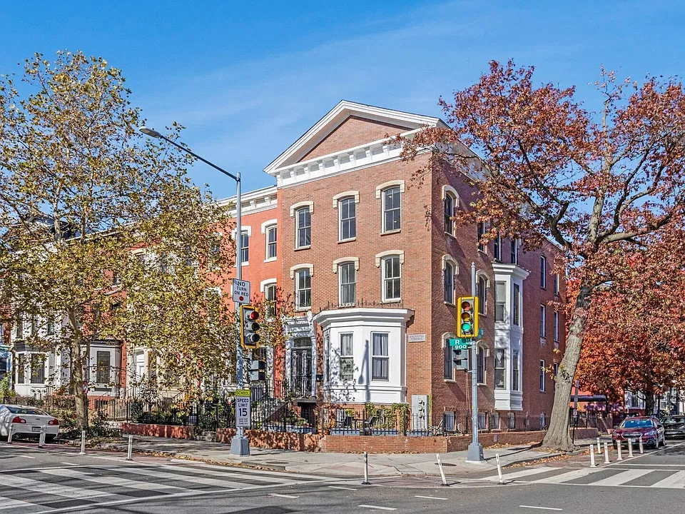 901 R St NW #2A