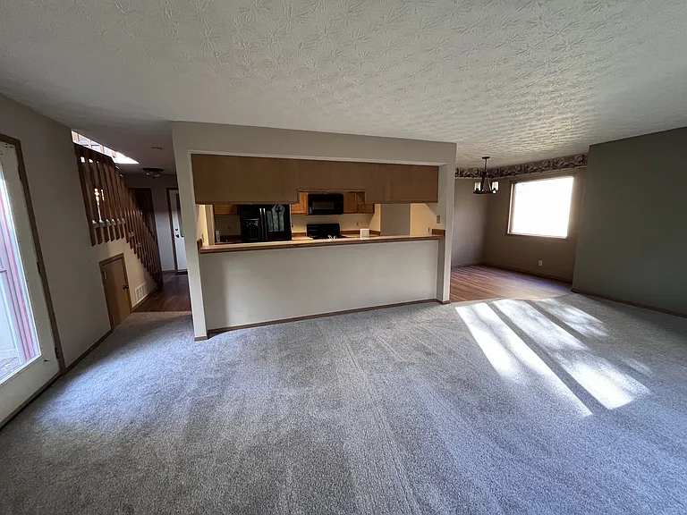 17632 Rachel Cir — Photo 14