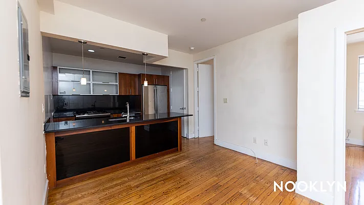 Rented by Nooklyn NYC LLC | media 29