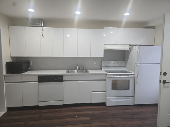 (undisclosed Address)