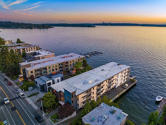2nd image of 6421 Lake Washington Blvd NE