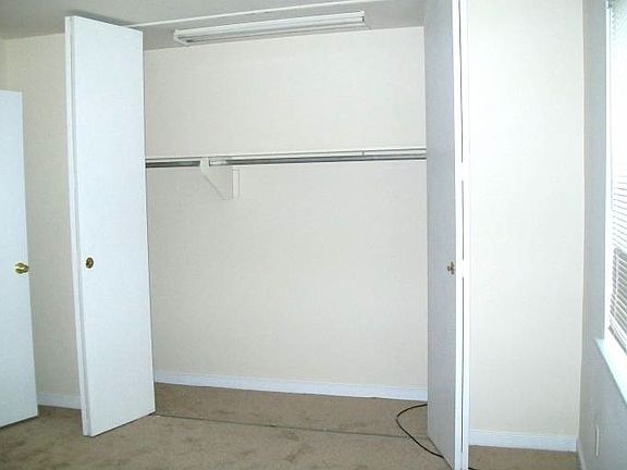 4th image of 3201 Chamberlayne Ave APT 103