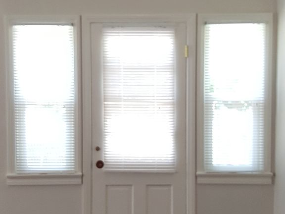 3rd image of 5852 Gregory Ave