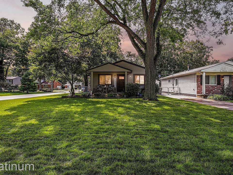 1st image of 8924 Janis St