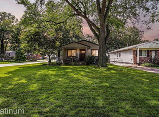 8924 Janis St, Shelby Township, MI 48317
