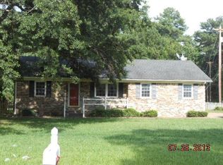 704 Terry St, Elizabeth City, NC 27909
