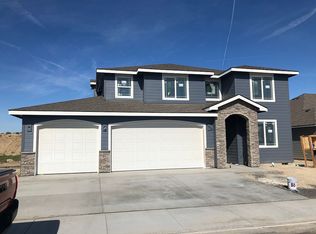2900 S Zimmerman St, Kennewick, WA 99338