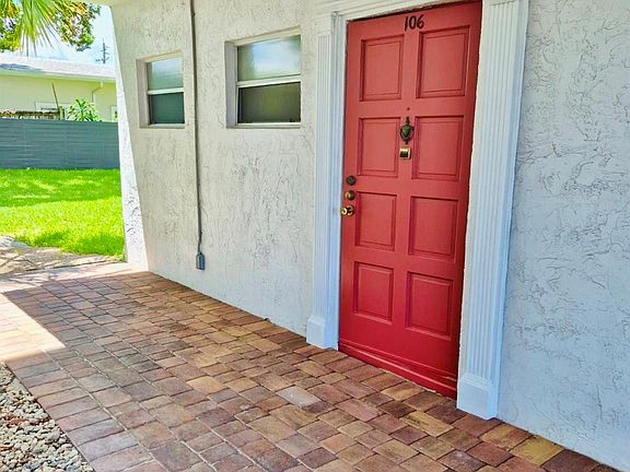 3rd image of 4000 NW 44th Avenue #106