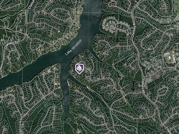 2nd image of 26 Kensington Dr #26