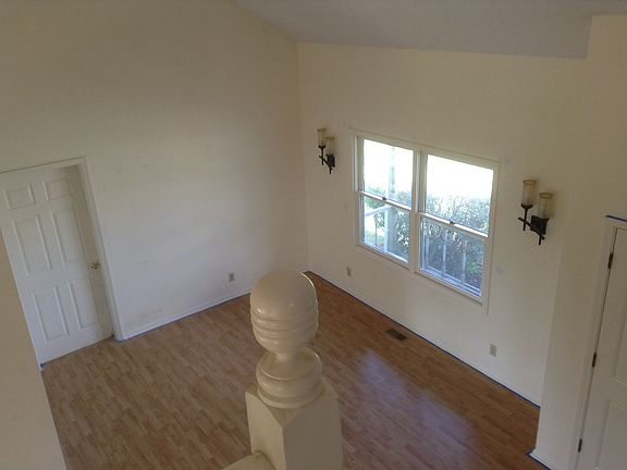 Formal dining or living