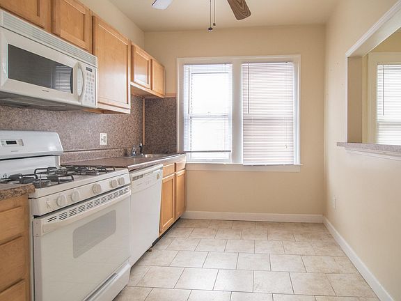 2nd image of 1116 Maryland Ave APT 1