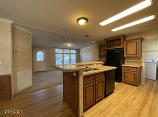 1401 Cape Ln, Niceville, FL 32578