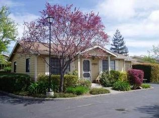 25 Natalie Cir, Petaluma, CA 94952
