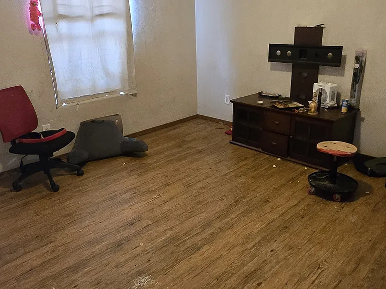 223 Vassar Dr SE #B — Photo 1