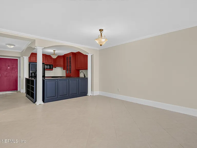 1301 1st St S #1602 — Photo 33