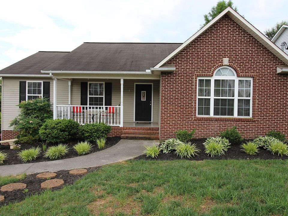 1st image of 4930 Savage Ln