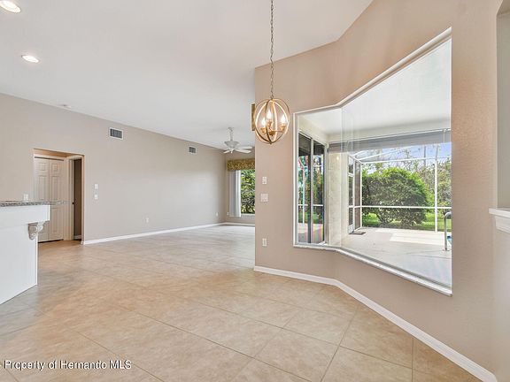 5th image of 11027 Eagle Bend Dr