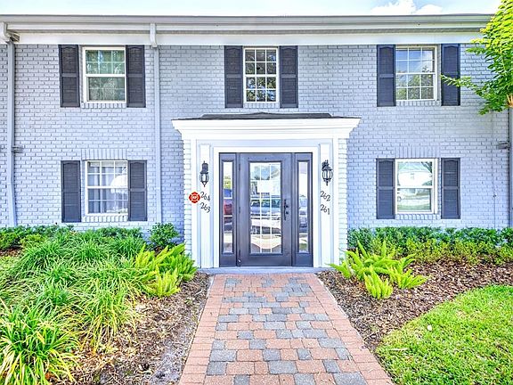 3rd image of 262 LEWFIELD CIRCLE #262