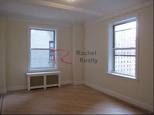 Sold by Rachel Realty | media 22