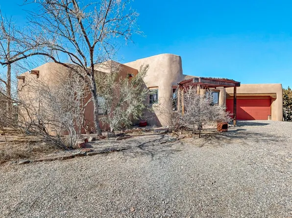 14 Herrada Ct, Santa Fe, NM 87508