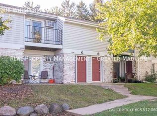 1206 Whispering Pines Way, Fitchburg, WI 53713