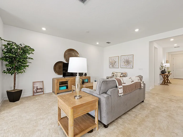 3335 NW 52nd Avenue Rd — Photo 8