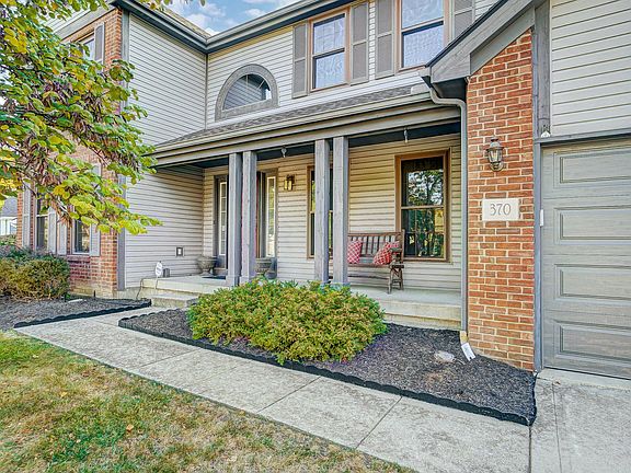 2nd image of 370 Glenside Ln