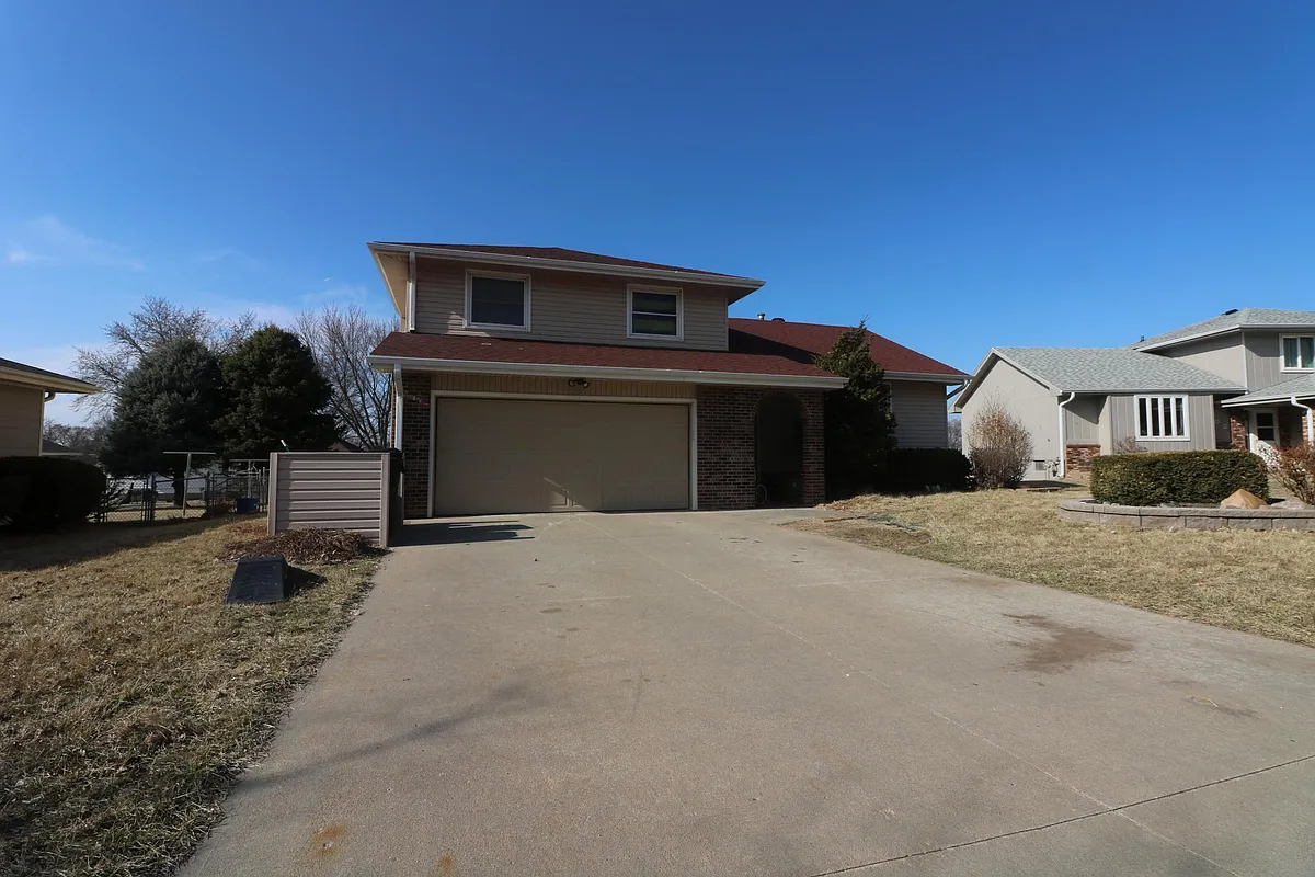 Building Photo - 804 Buckboard Blvd