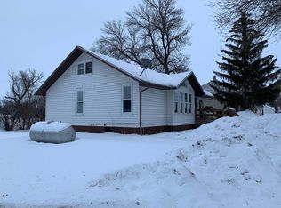 361 Nolan Ave, New Effington, SD 57255