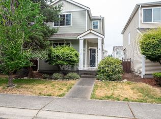 1725 182nd St E, Spanaway, WA 98387