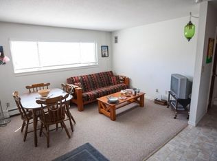 910 20th Ave, Coralville, IA 52241