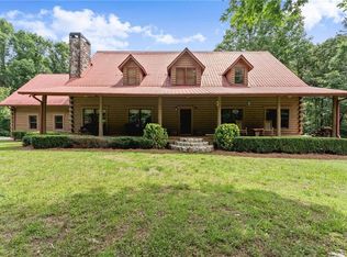 6776 H Abercrombie Rd, Murrayville, GA 30564