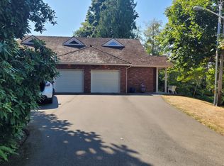 753 SW 201st St #A, Seattle, WA 98166