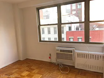 Rented by Living New York