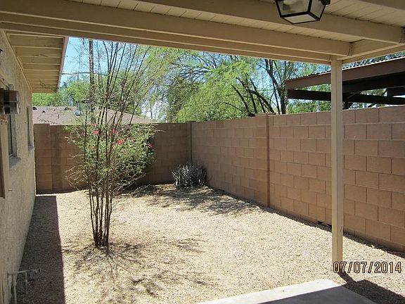 Pictures except for one are old pictures while the house is being partially updated.