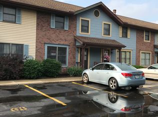 6066 Applecrest Ct, Boardman, OH 44512
