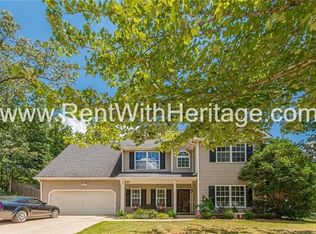 6172 Almorah Ct, Douglasville, GA 30135