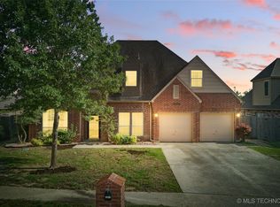 13606 E 89th St N, Owasso, OK 74055
