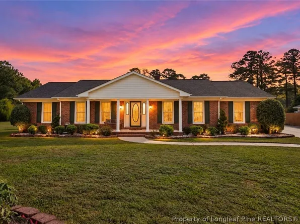 1714 Joncee Dr, Eastover, NC 28312