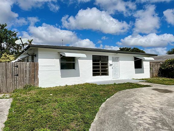 2nd image of 3721 SW 32nd Street