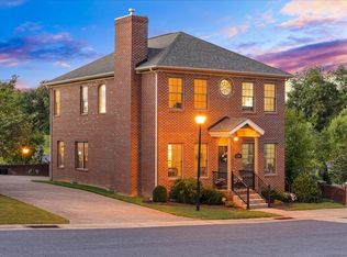 2394 Alston Cir, Harrisonburg, VA 22802