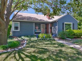 357 N Parkwood Ln, Wichita, KS 67208