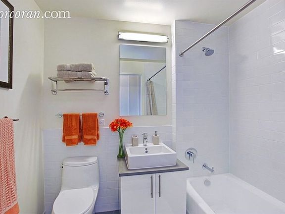 5th image of 81 Fleet Pl APT 11Q