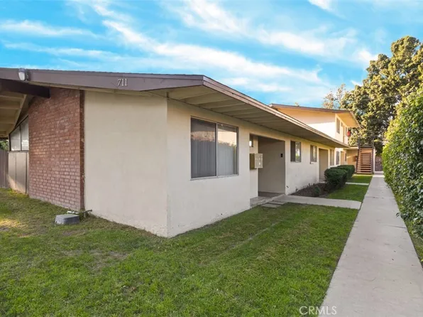 711 W Provential Dr, Anaheim, CA 92805