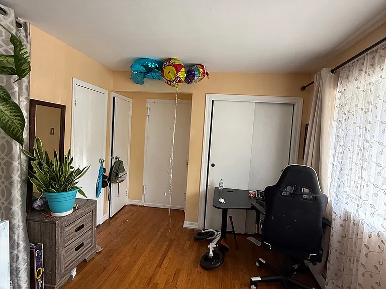 4654 Bedford Ave #1 — Photo 3