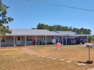 200 Scobee Rd, Olney, TX 76374