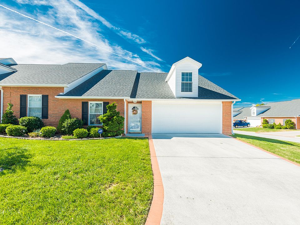 1st image of 122 Blackfoot Way